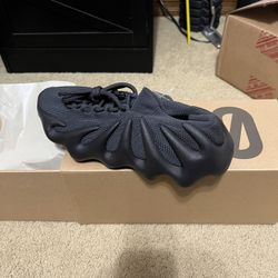 Yeezy 450 Utility Black 