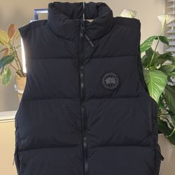 Canada Goose vest XL