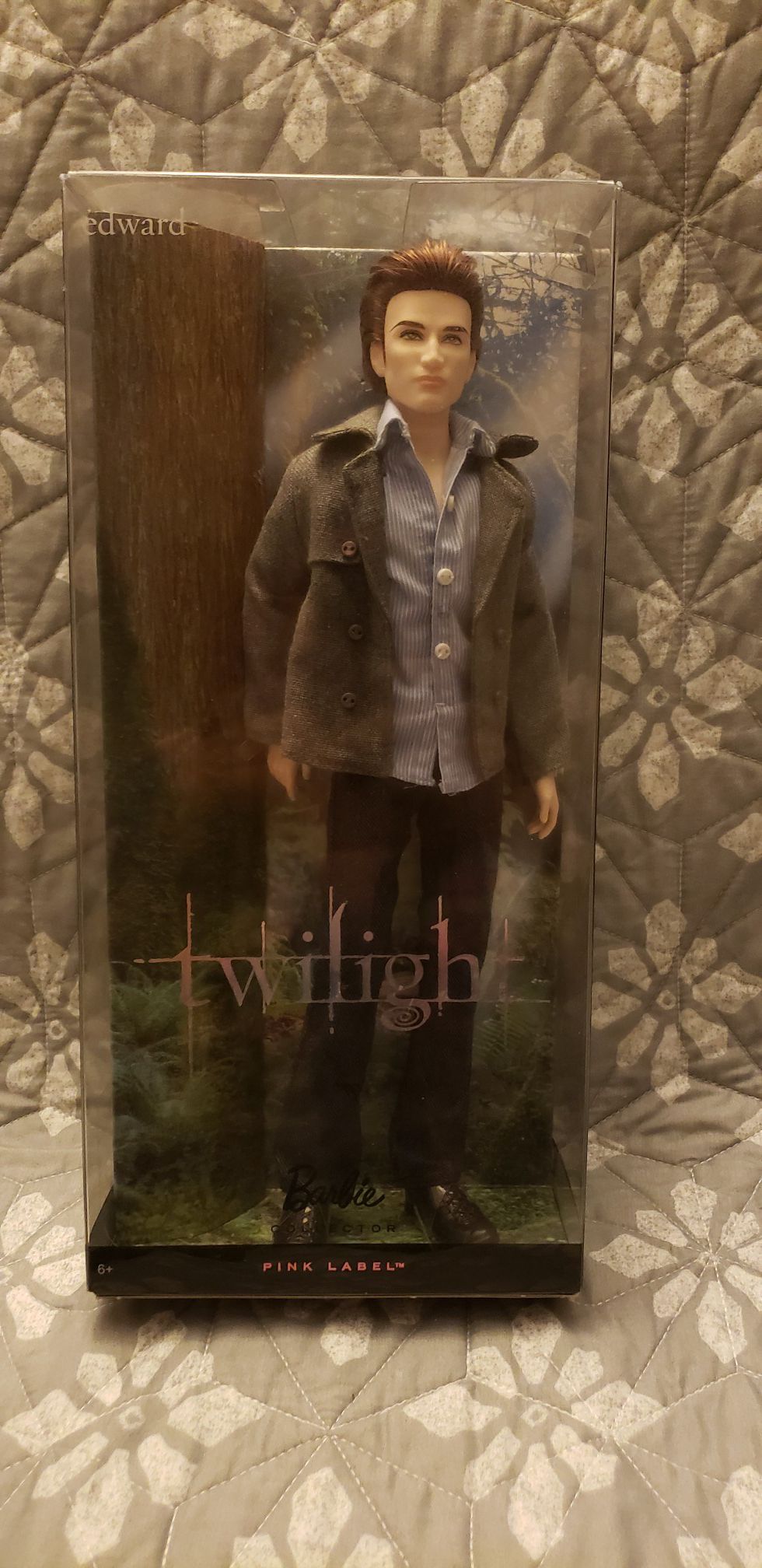 Twilight Edward collection doll