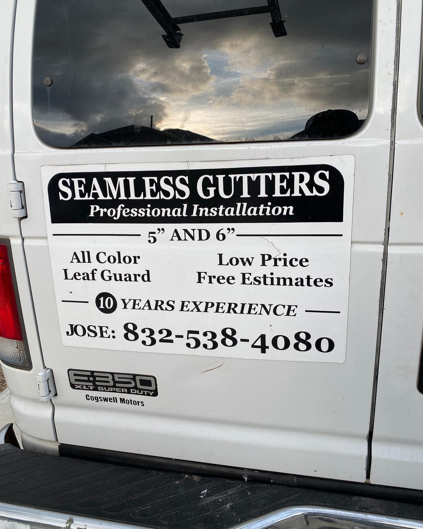 Seamless Gutters 