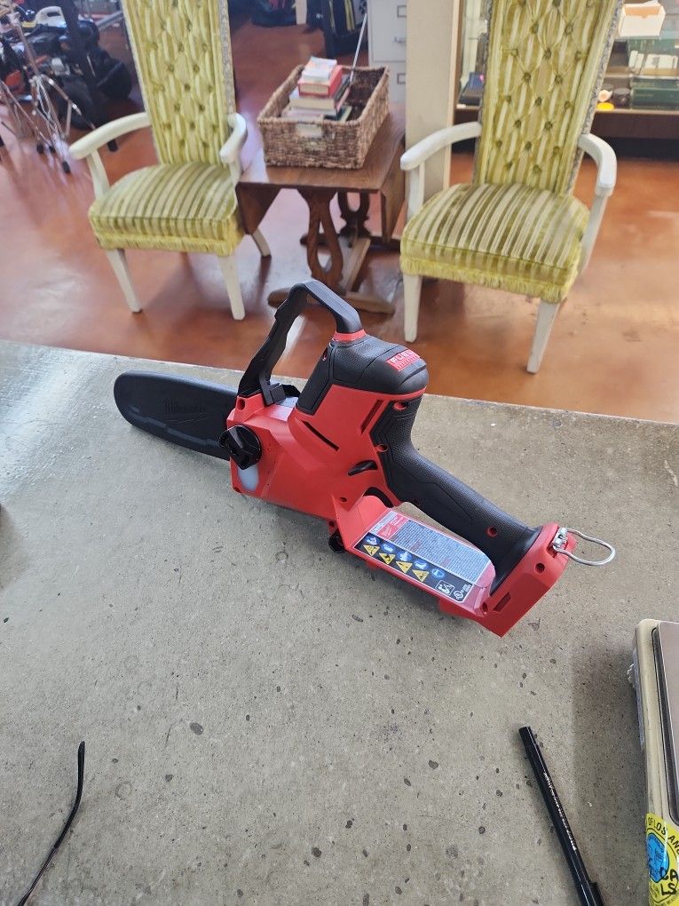 Milwaukee 3004-20 Chainsaw 18v Pruning Saw 8"