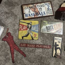 Misc baseball decor