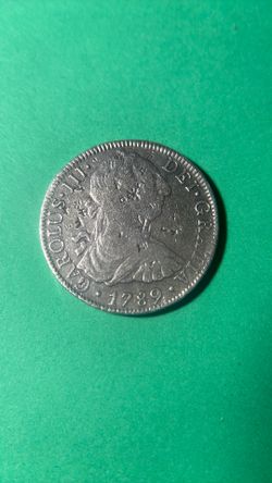 1789 8 Reales. Silver Coin 