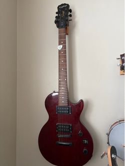 Epiphone guitar, fender amps