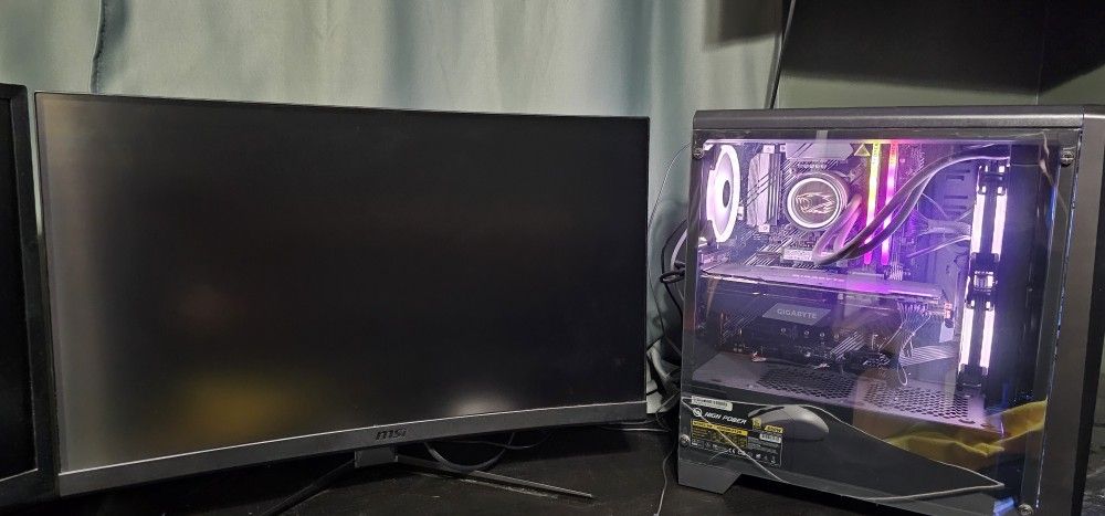 Gaming PC With Gaming Monitor
