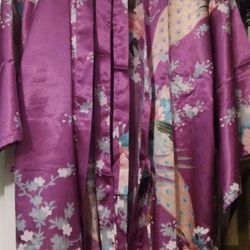 Veami Woman's Kimono 