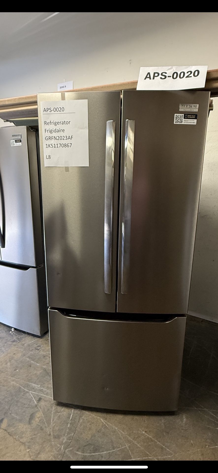Frigidaire 20 cu ft French Door Refrigerator, Stainless, Slim 30″ Width, LED Lighting (GRFN2023AF) 0020