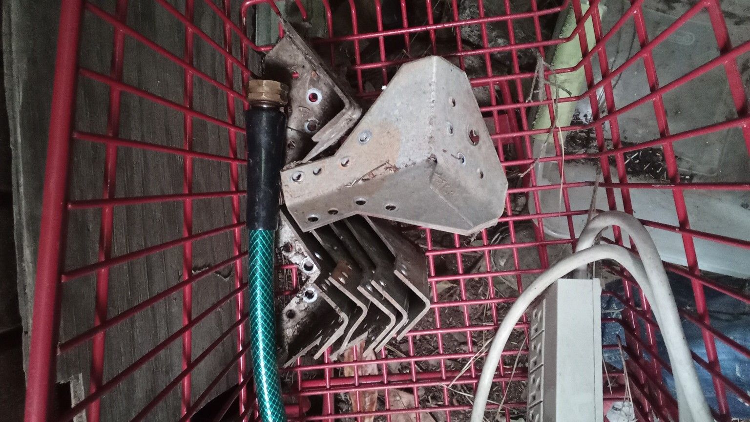 7 Metal Brackets