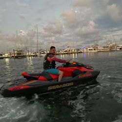 2 -2019 Sea-Doo RXT-X