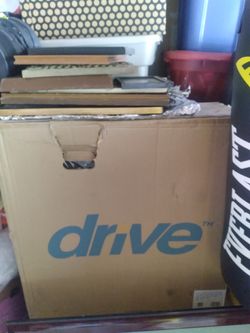 DRIVE brand Weelchair NiB