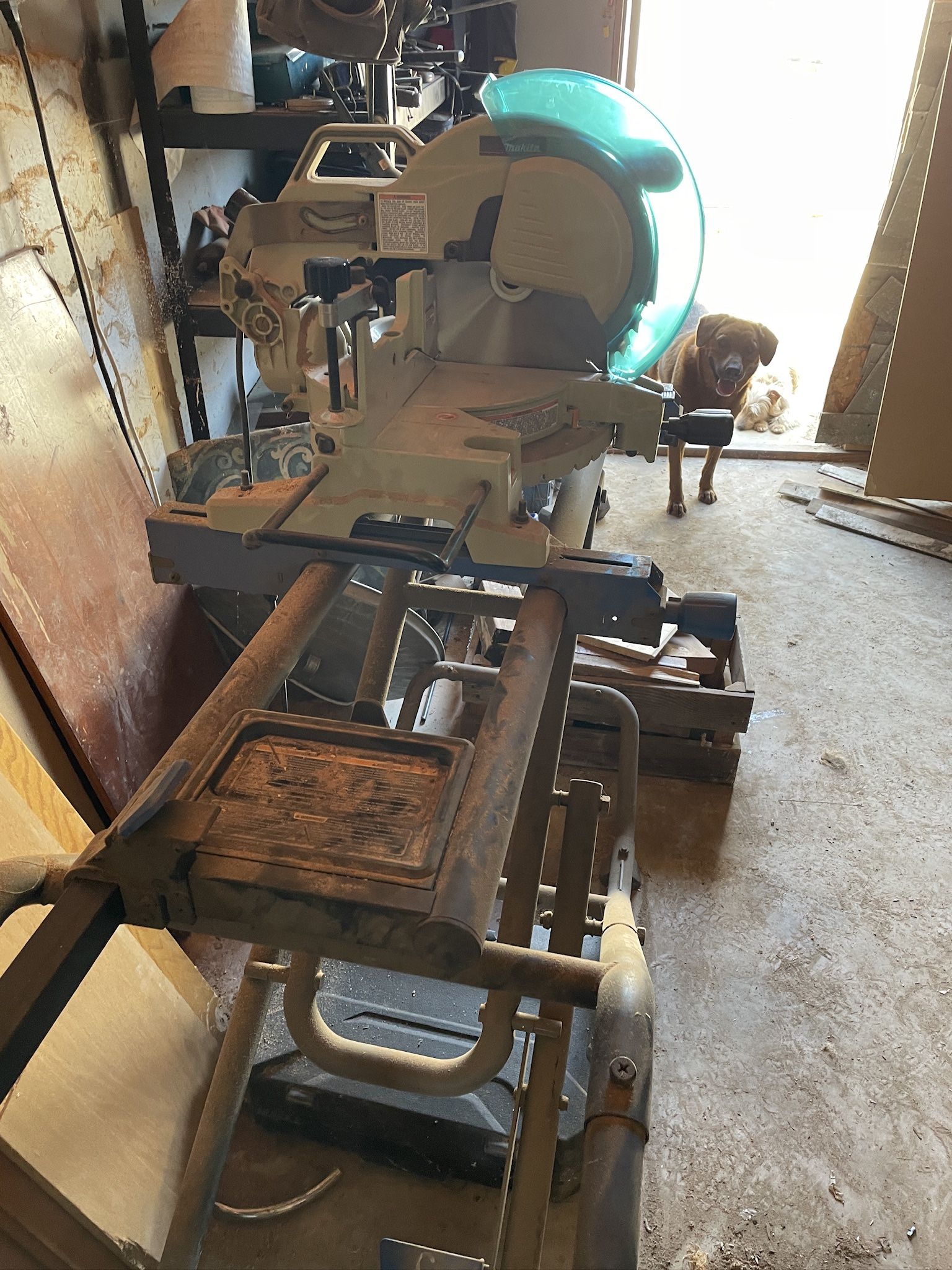 12” makita miter saw with delta stand
