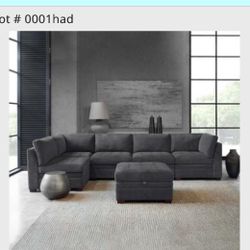 Floor  Model  With Tags Excellent Condition  600