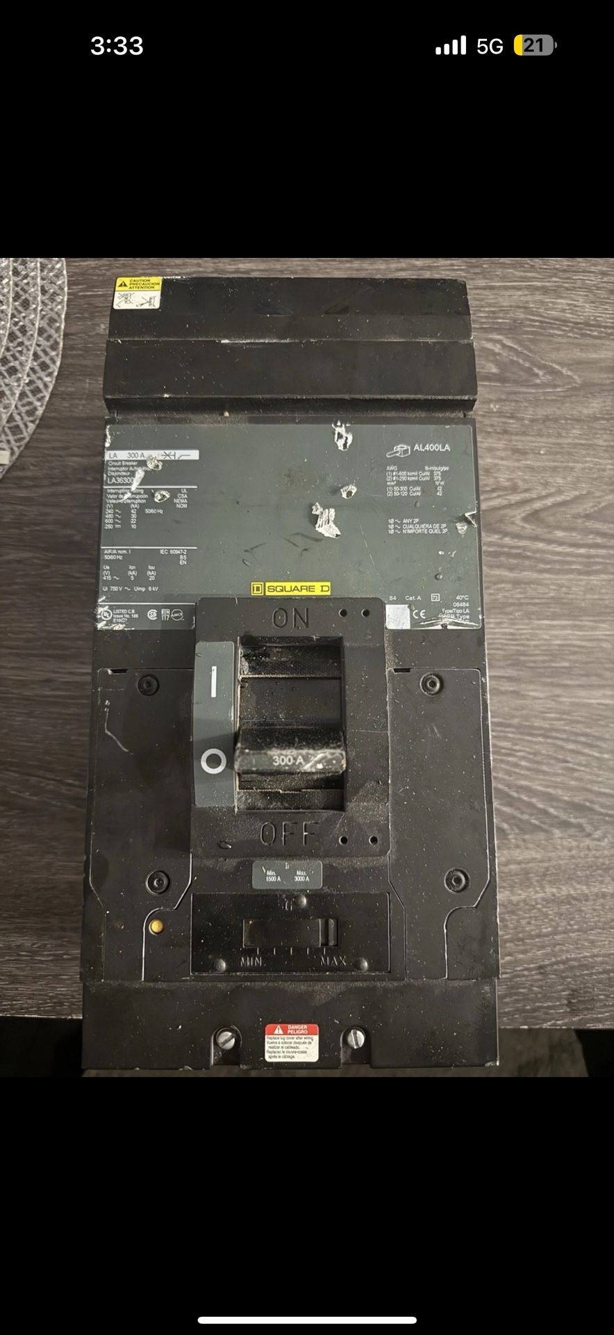 Schneider Electric Square D LA36300 300 Amps  Circuit Breaker Interruptor