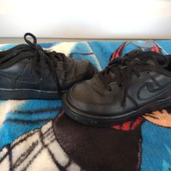 Nike black air force 1 size 10c