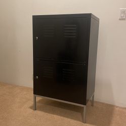 Black Metal  Storage Locker With Keys  