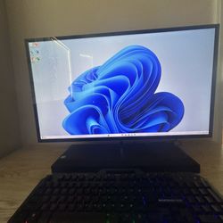 HP Envy All-in-One PC – 27” Touchscreen – i7 / 16GB RAM / 1TB / Windows 11