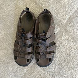 Men shoes: sportive-fancy -construction