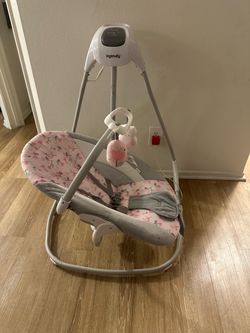 Baby swing