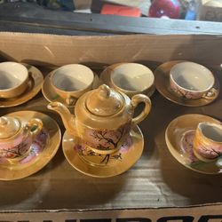 Carue’s Tea Set From Grammar