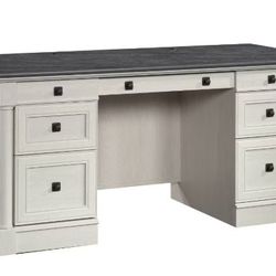 Solid Computer Desk White/Black