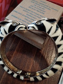 Stella & Dot Zebra Enamel Hinge Bangle Bracelet - With Original Box
