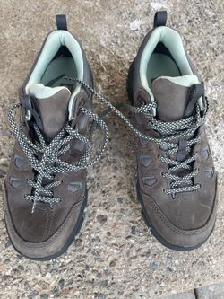 Oboz hiking shoes. size  8.5