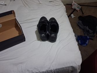 Nike Air Low-Top Sneakers