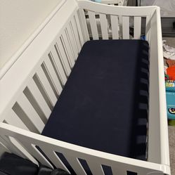 Crib 4-in1