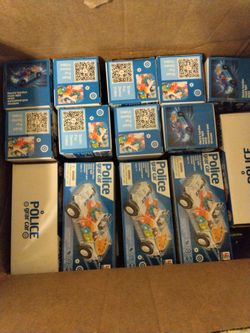 28 boxed Police electric toy car