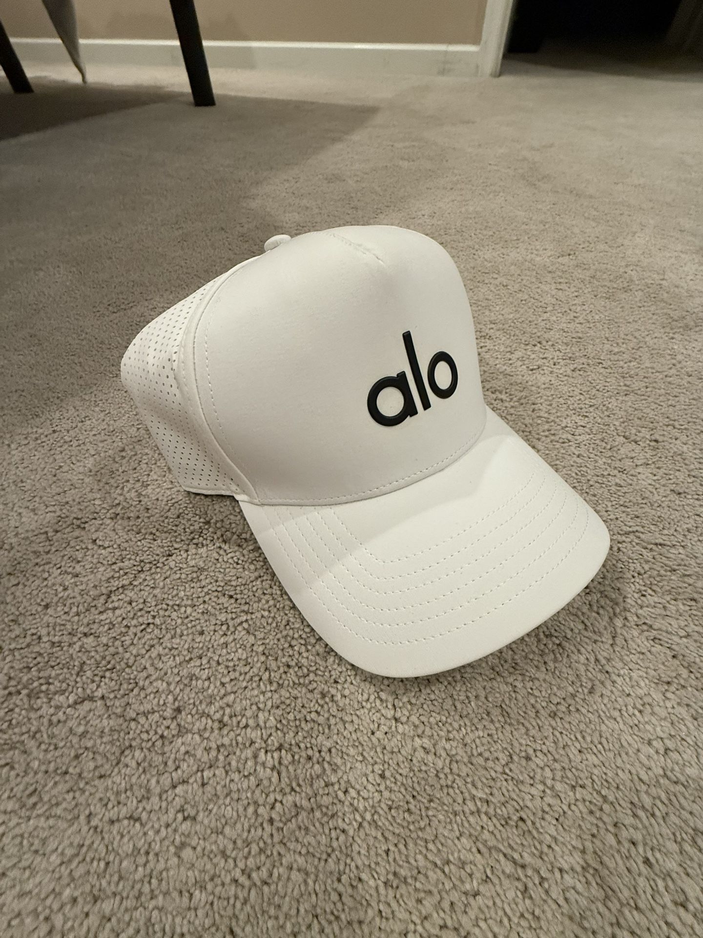 Alo Yoga Cap