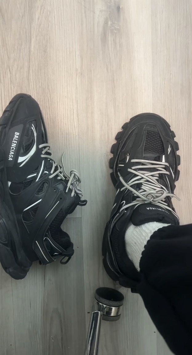 balenciaga track