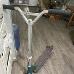 Envy Scooter Good Condition 