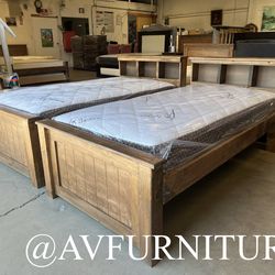 2 Twin Beds and 2 Mattresses