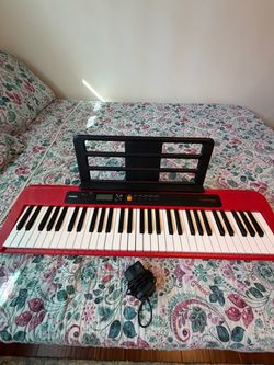 Electronic Keyboard Casiotone CT-S200