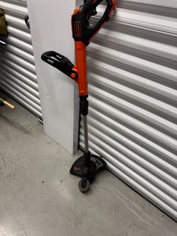 BLACK+DECKER 20V MAX Cordless String Trimmer / Edger – LST523