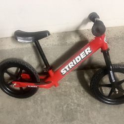 Strider Balance Bike 
