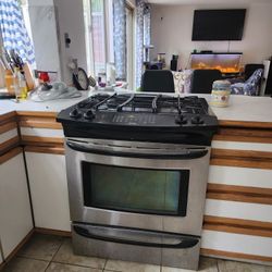Kenmore Gas Stove 