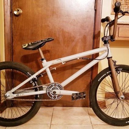 2009 GT Compe BMX Bike Excellent Condition for Sale in Los Angeles CA OfferUp
