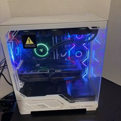 🔥New  High-End Custom Gaming PC – Ryzen 7 9850X3D / RTX 5070 Ti 🔥