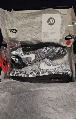 Nike Air Max 1  "Tokyo Maze"