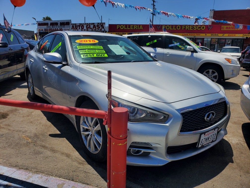๐ต๐ต๐ต2015 Infiniti Q50๐ต๐ต๐ต Air Tires