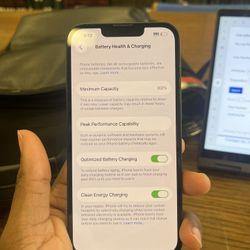 IPHONE 13 128gb (UNLOCKED)