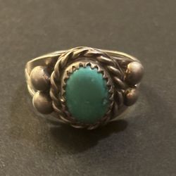Vintage Turquoise Sterling Silver Ring Size 5.5