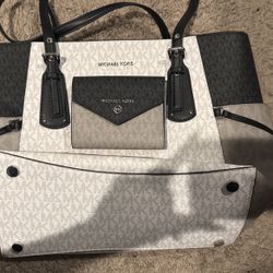 Michael Koras Purse And Wallet