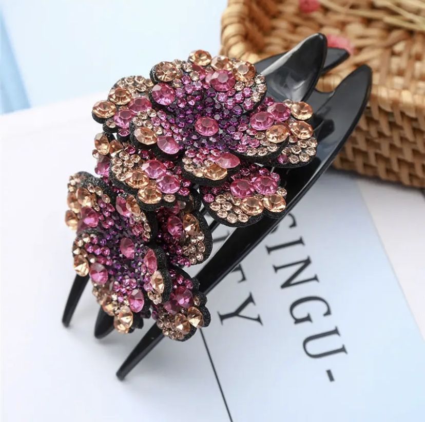 Rhinestone Hairpin Flower Leaf Butterfly Duckbill Hair Claws Retro Hair Clips Accessories For Women Shinning Ponytail Headwear  Message me if you are 