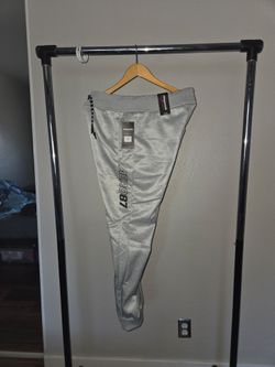 Aeropostale Men’s Gray Fleece Jogger Sweatpants L