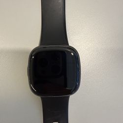 Fitbit Versa 4
