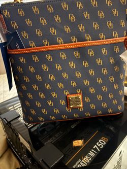 Dooney and Bourke Bag