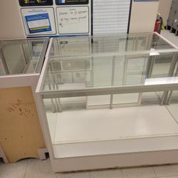 4 Display Cases