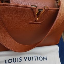 Louis VUITTON  Capucines MM  Cognac Crossbody Handbag (MSRP $7800)